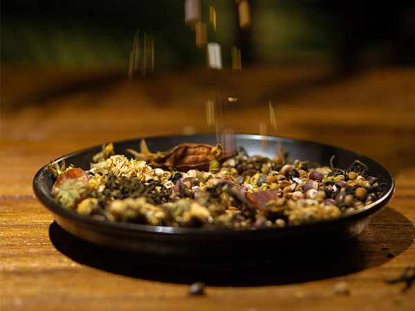 很喜歡“懷府薏康堂”茶飲的包裝設計，有什么寓意嗎？